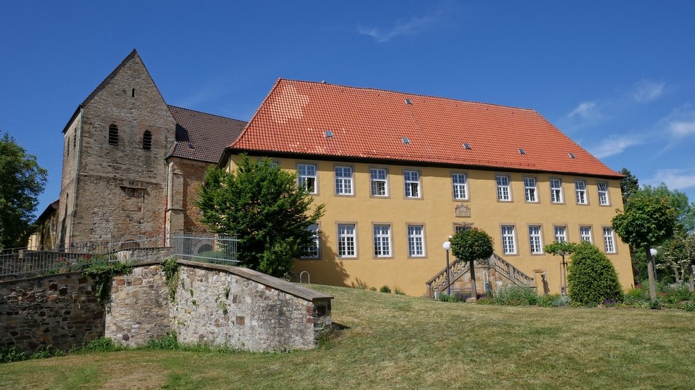 Das Kloster Gertrudenberg liegt in direkter Nachbarschaft zu Osnabrücks ältester Parkanlage, dem Bürgerpark.