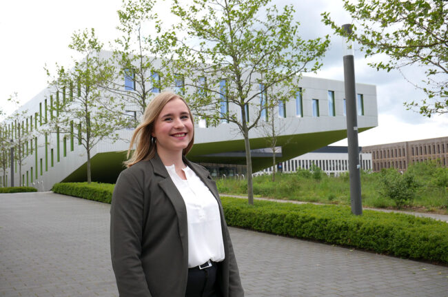 Hannah Gensink studiert Wirtschaftspsychologie an der Hochschule Osnabrück.
