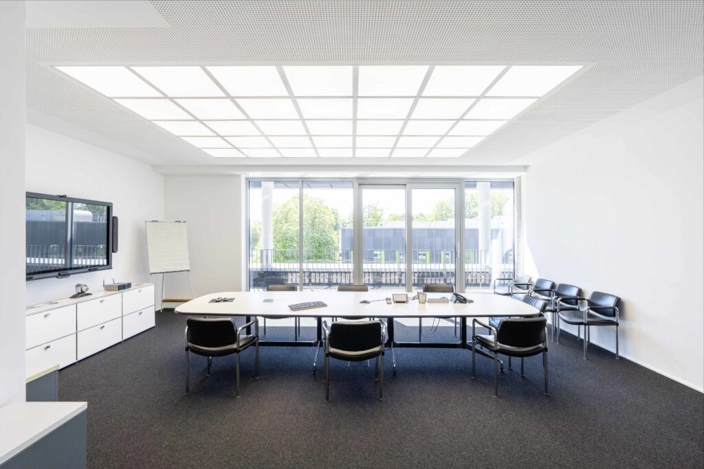 Die pbr-Büros in der Lise-Meitner bestechen durch helle, freundliche Arbeitsatmosphäre.