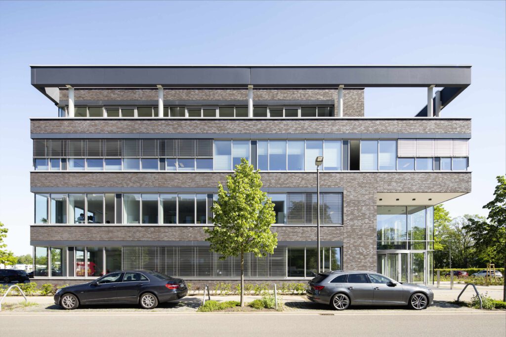 Das neue Bürogebäude an der Lise-Meitner-Straße wurde mit dem „Gold-Status“ ausgezeichnet.